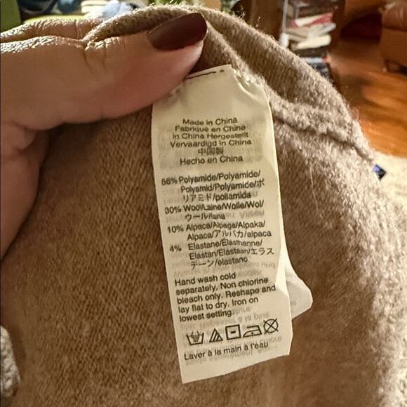 J. CREW Camel Wool and alpaca blend classic old money  Turtleneck Sweater M - Picture 3 of 5